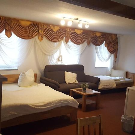 Hotel Ausspann Heidenau  Ngoại thất bức ảnh