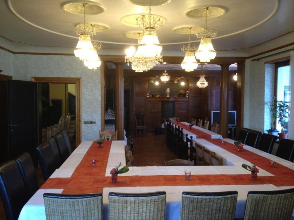 Hotel Ausspann Heidenau  Ngoại thất bức ảnh